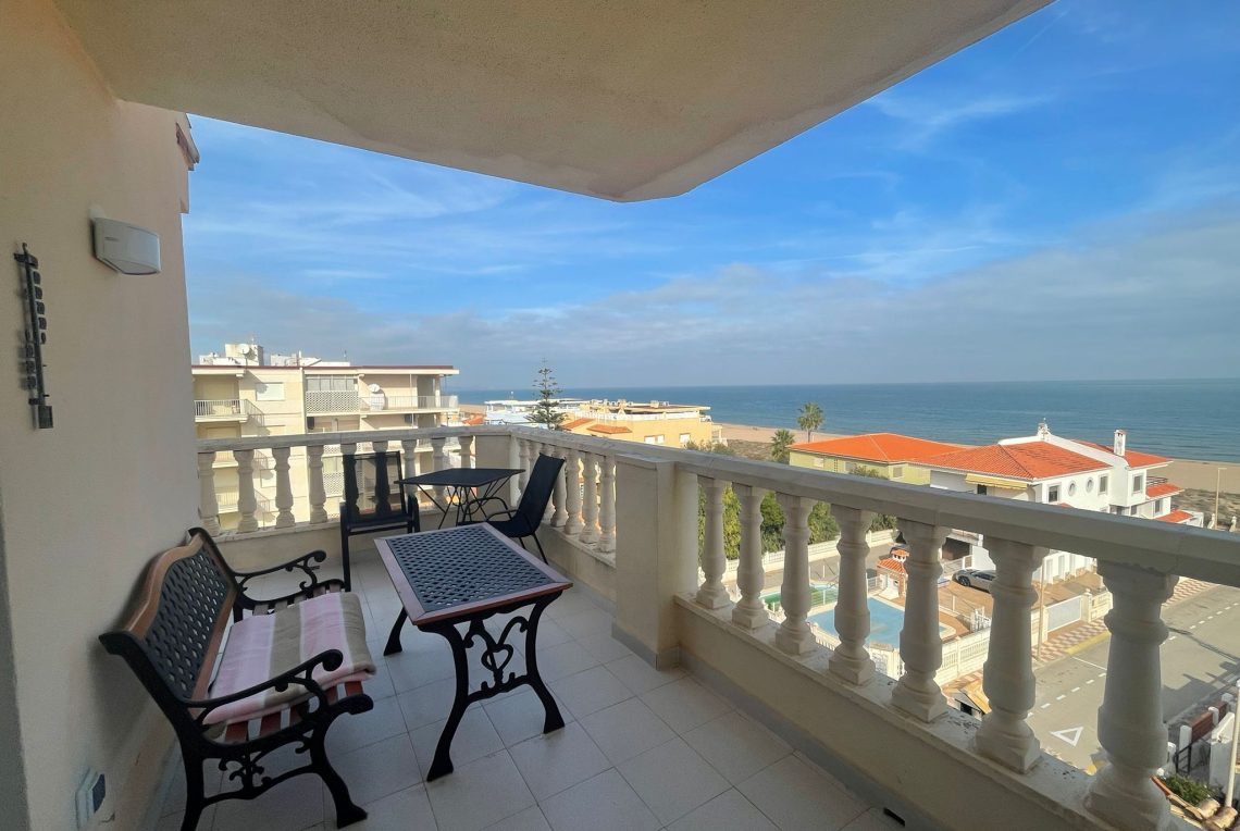 PHOTO-2025-11-12-20-06-00