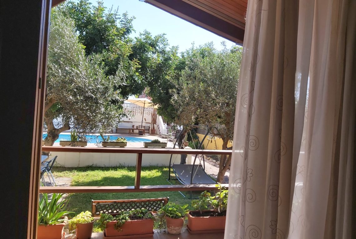 3fa6dca1-7320-43b4-8990-3ffa1990b3b0